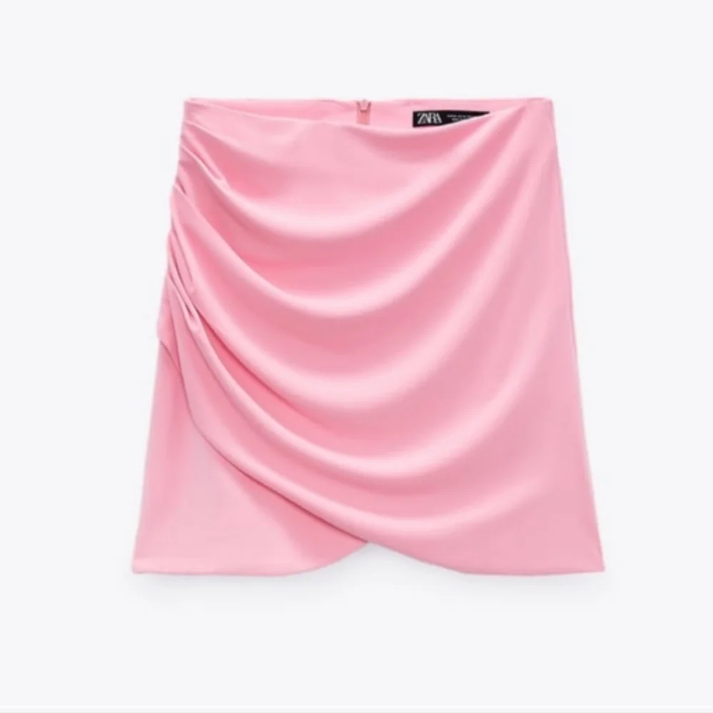 Zara Draped Mini Skirt Bloggers Favorite Size S,M - Picture 4 of 6
